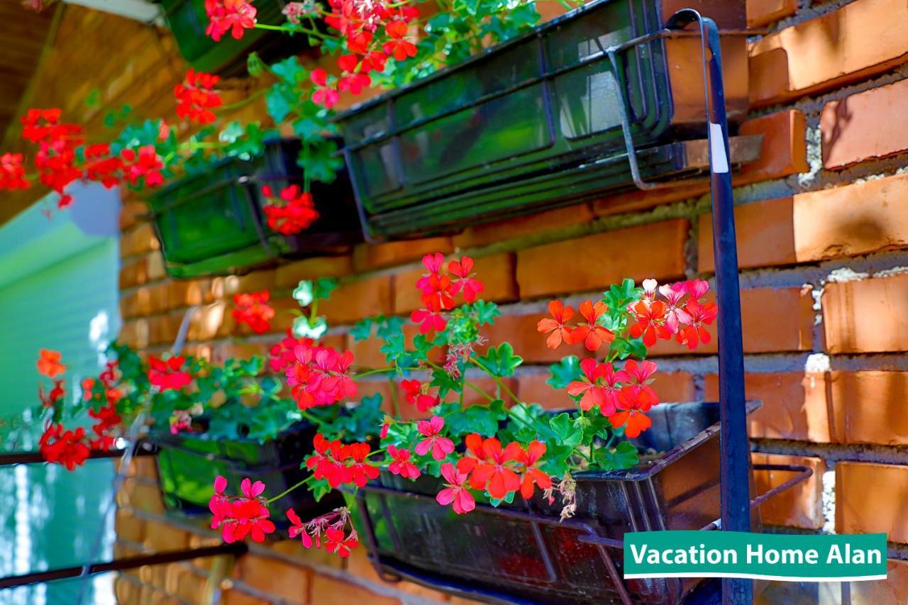 Vacation Home Alan 2 Kulen Vakuf Exterior foto
