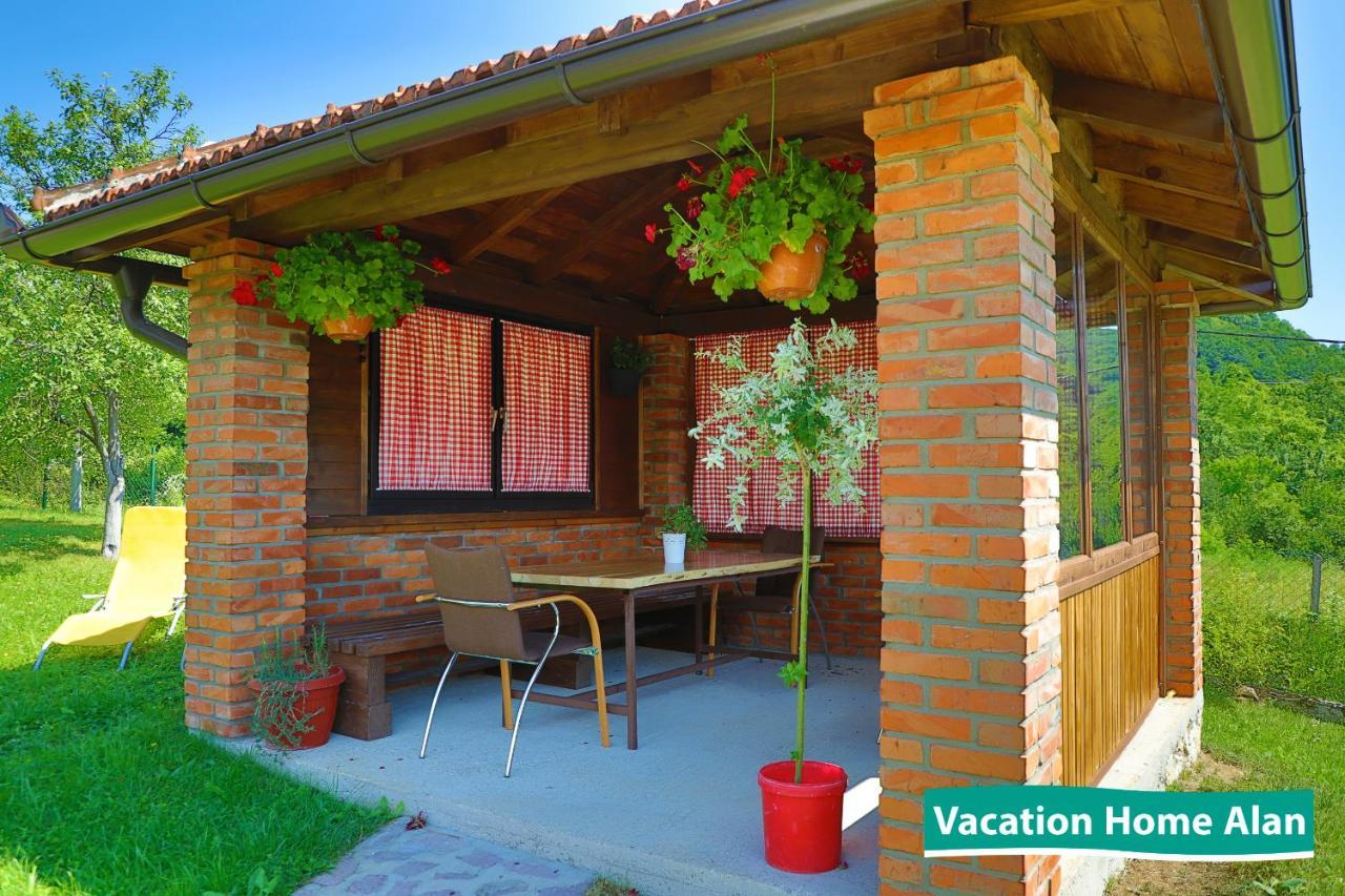 Vacation Home Alan 2 Kulen Vakuf Exterior foto