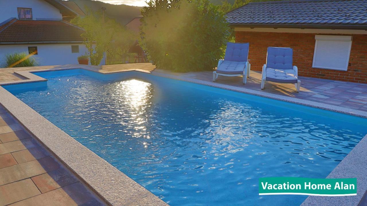 Vacation Home Alan 2 Kulen Vakuf Exterior foto